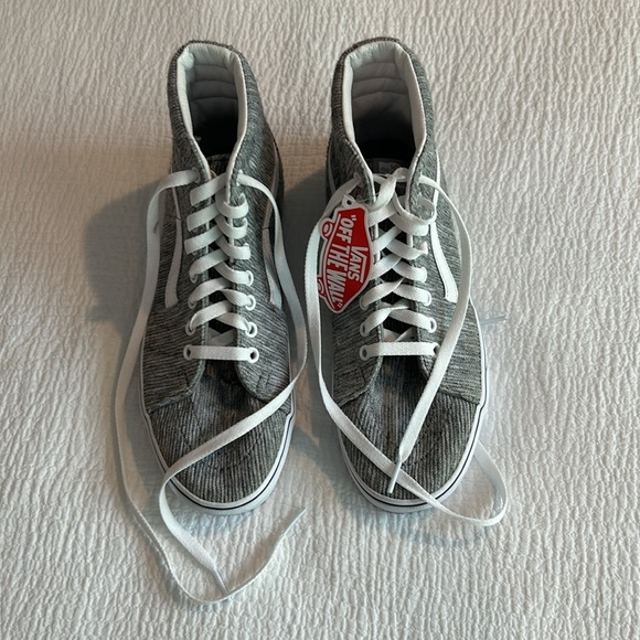 NWT SK8-Hi Vans in Heathered Gray Rib - Picture 3 of 7